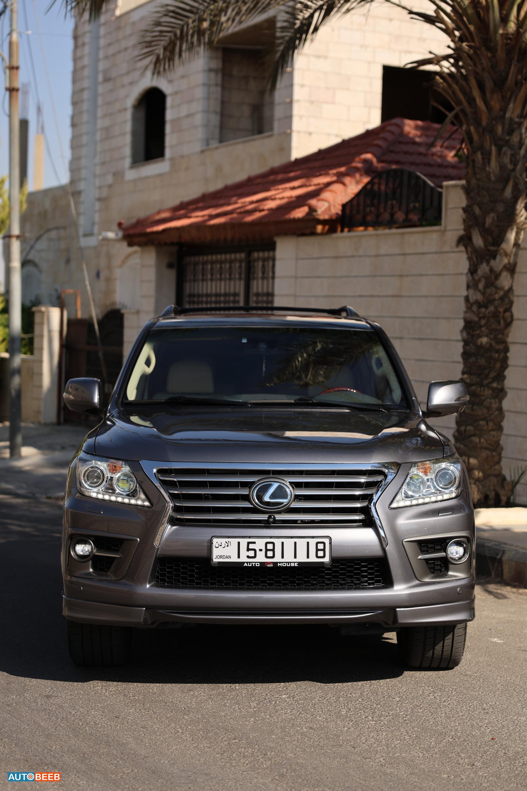 Lexus LX570 2014